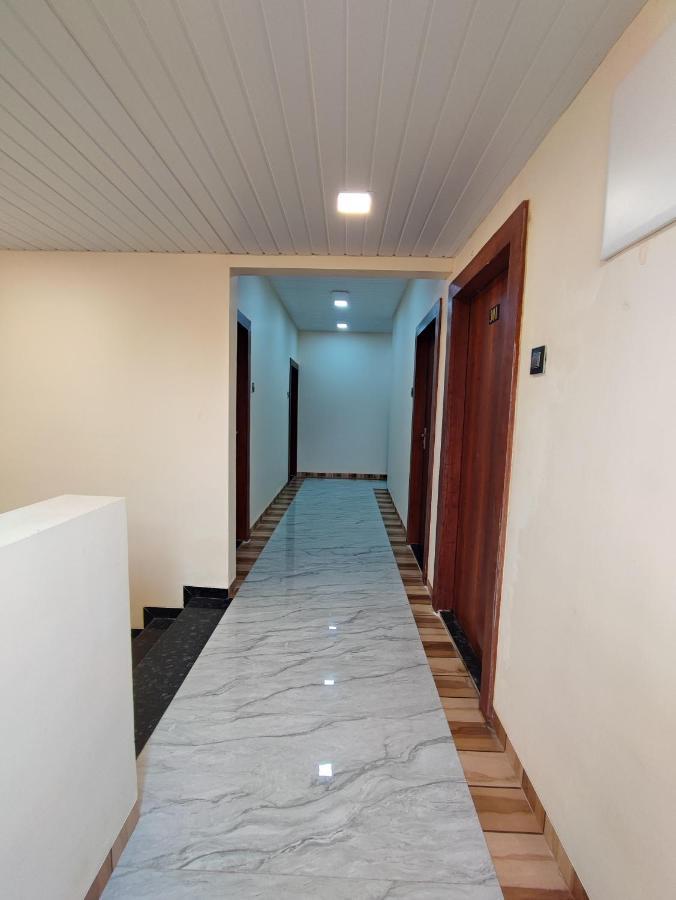 Hotel Starlit Navi Mumbai Dış mekan fotoğraf