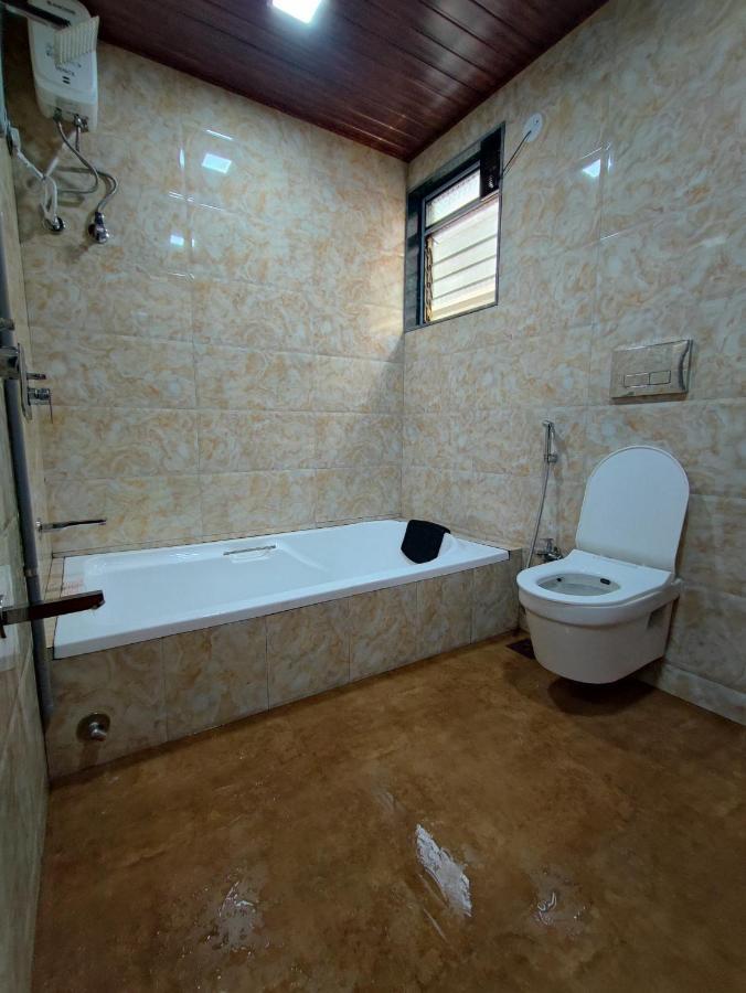 Hotel Starlit Navi Mumbai Dış mekan fotoğraf