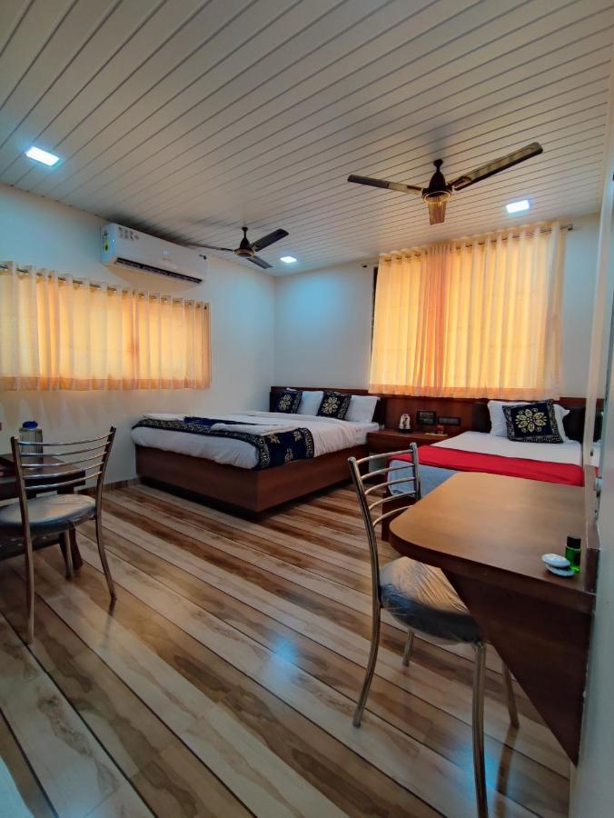 Hotel Starlit Navi Mumbai Dış mekan fotoğraf
