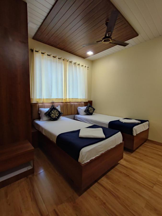 Hotel Starlit Navi Mumbai Dış mekan fotoğraf
