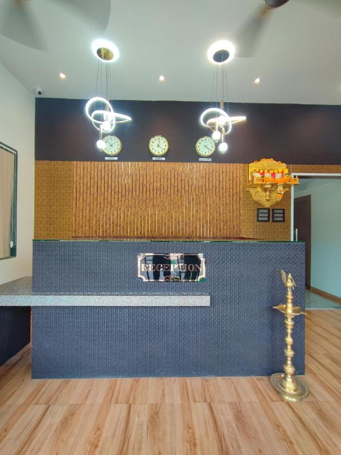 Hotel Starlit Navi Mumbai Dış mekan fotoğraf