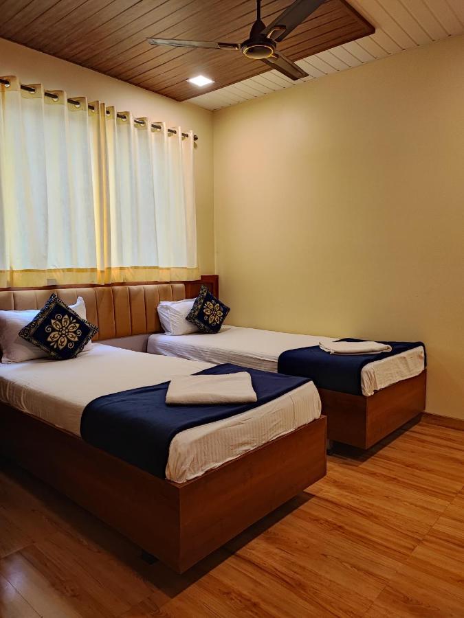 Hotel Starlit Navi Mumbai Dış mekan fotoğraf